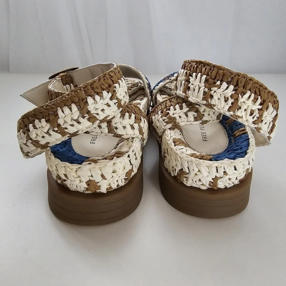 NIB Free People Boho Roma Raffia Sandals Platform Blue Cream Size 6 - Picture 12 of 16